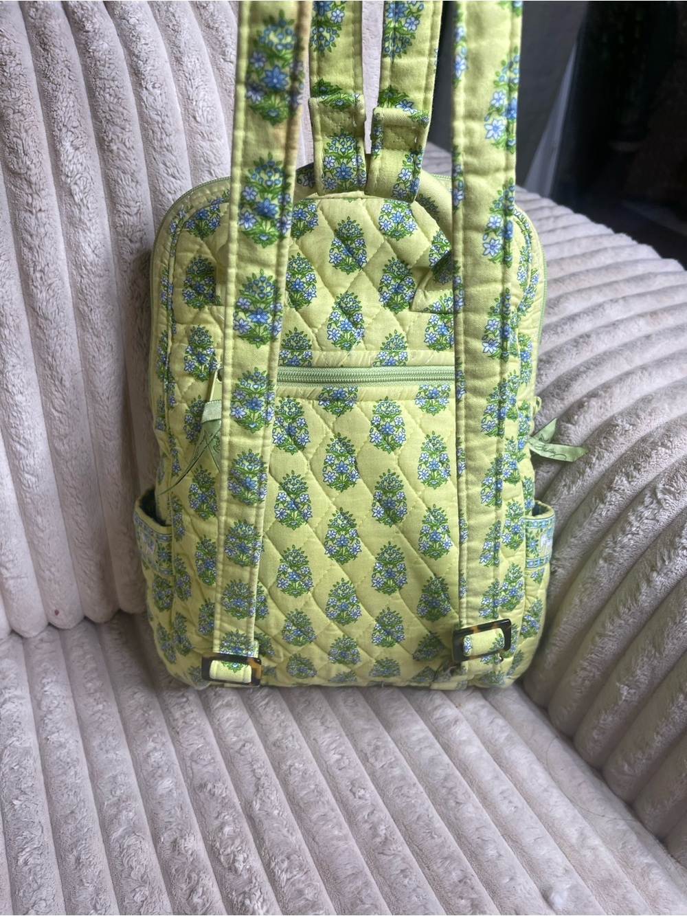 Vera Bradley Kerala Elephants Quilted Sling Backpack Green Floral Bag - Picture 3 of 7